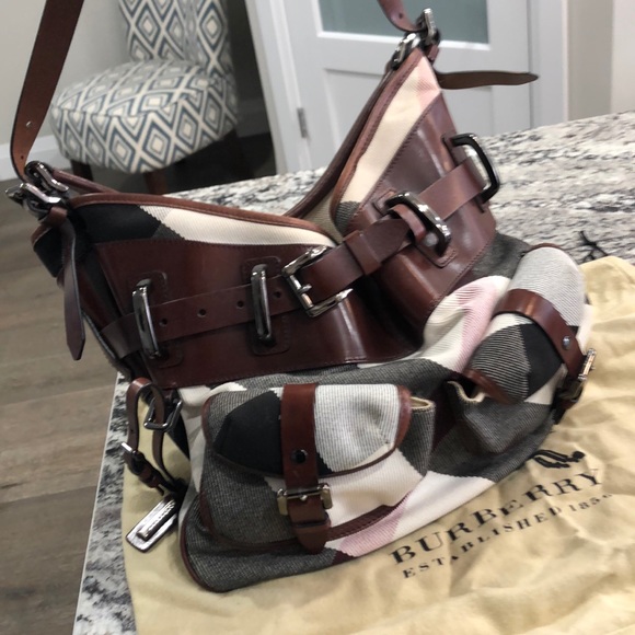 Open to offers. Burberry belted Mega Check - Picture 3 of 8